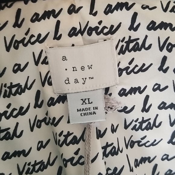 A * new * day jacket💙💙 - Picture 6 of 8